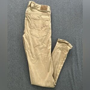 Tan American Eagle Jeans Super Stretch